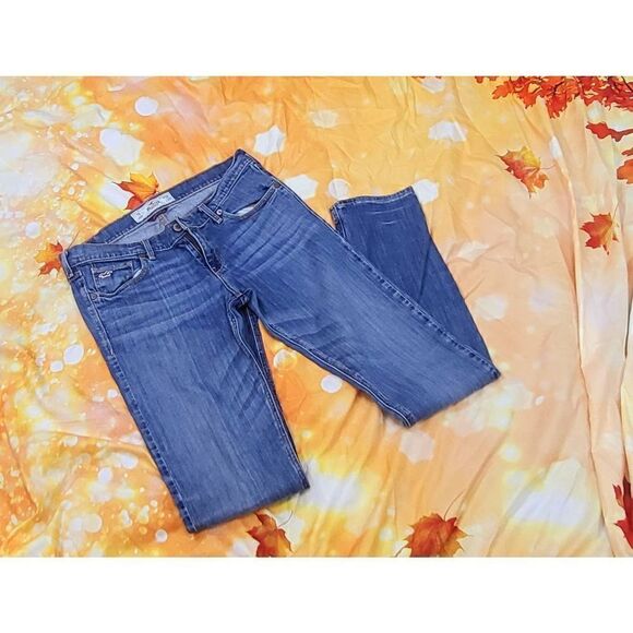 Hollister co.  - Picture 5 of 5